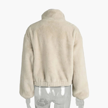 Damen Kurzjacke im Trend-Look – Modernes Fashion-Statement für Herbst und Winter