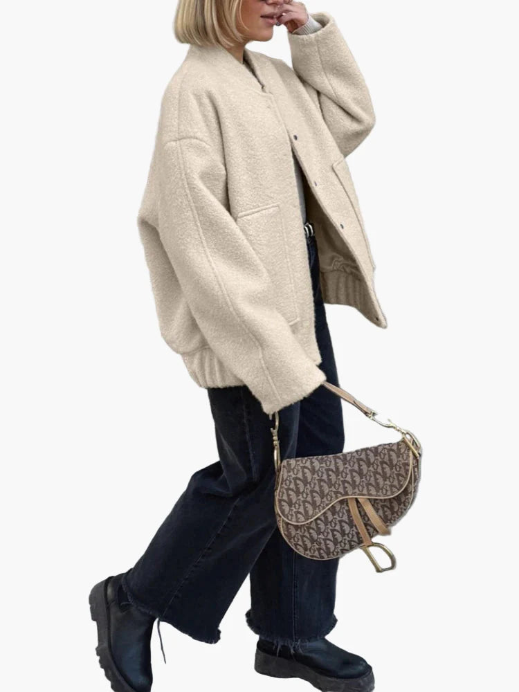 Damen Oversize Bomberjacke im lässigen Streetstyle Look – Perfekt für Alltag & Freizeit