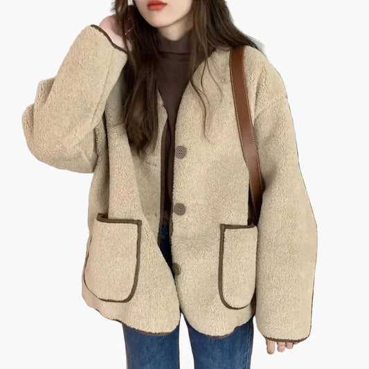Damen Oversize Teddyjacke mit Knöpfen und großen Taschen – Lässiger Streetstyle für Herbst und Winter