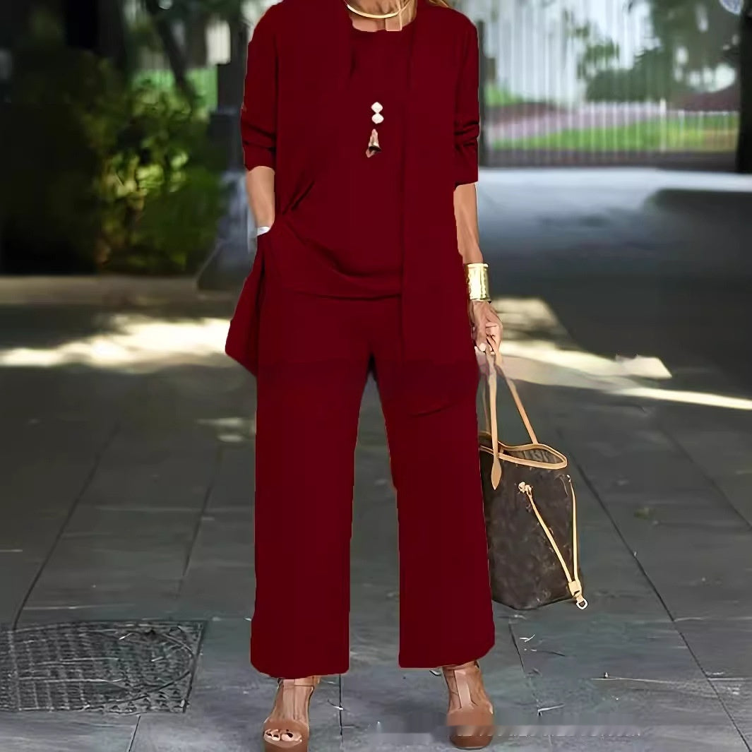 Kathleen – Ärmelloses Oberteil mit Rundhalsausschnitt und langer Strickjacke, weit geschnittene Hose