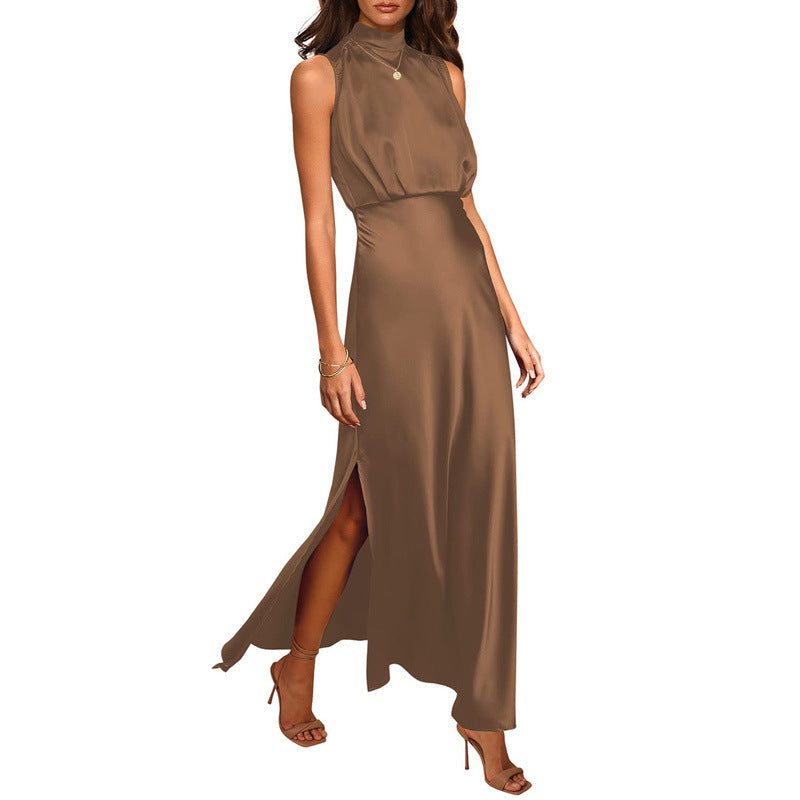 Judith – Satin-Kleid mit Stehkragen