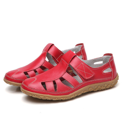 Amanda – Handgemachte Retro Weichsohlenschuhe aus veganem Leder mit Klettverschluss