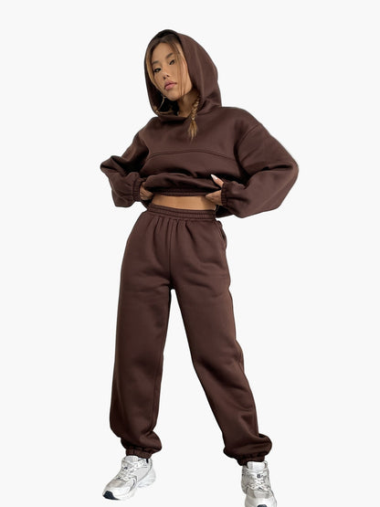 Damen Loungewear Set – Kapuzen-Crop-Sweatshirt & Jogginghose, Freizeit Outfit, Sportlicher Zweiteiler