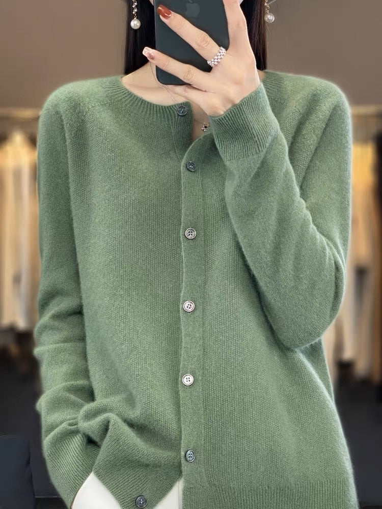 Katie – Merino Woll-Cardigan mit Rundhalsausschnitt und langen Ärmeln