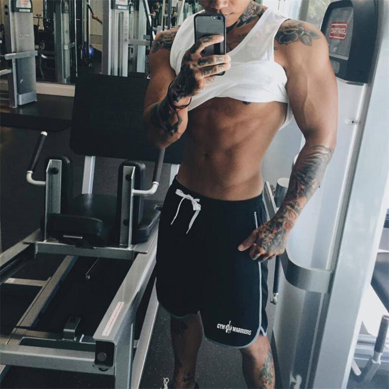 Kenneth – Schnelltrocknende Fitnessshorts aus Netz für Männer