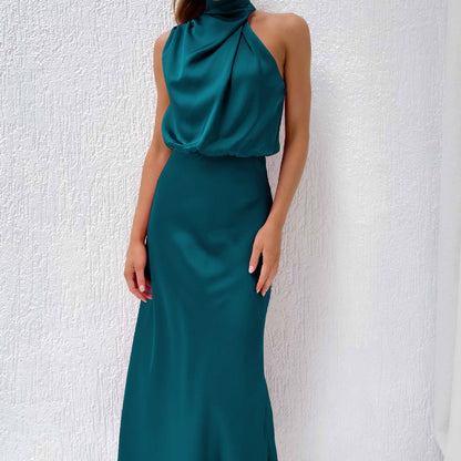 Abigail – Elegantes Abendkleid für Damen mit Lichtakzenten