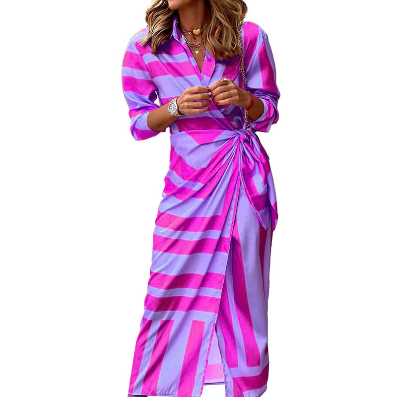Jacqueline – Gestreiftes Kleid mit Schnürung und elegantem Design