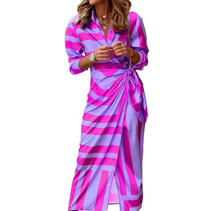 Jacqueline – Gestreiftes Kleid mit Schnürung und elegantem Design