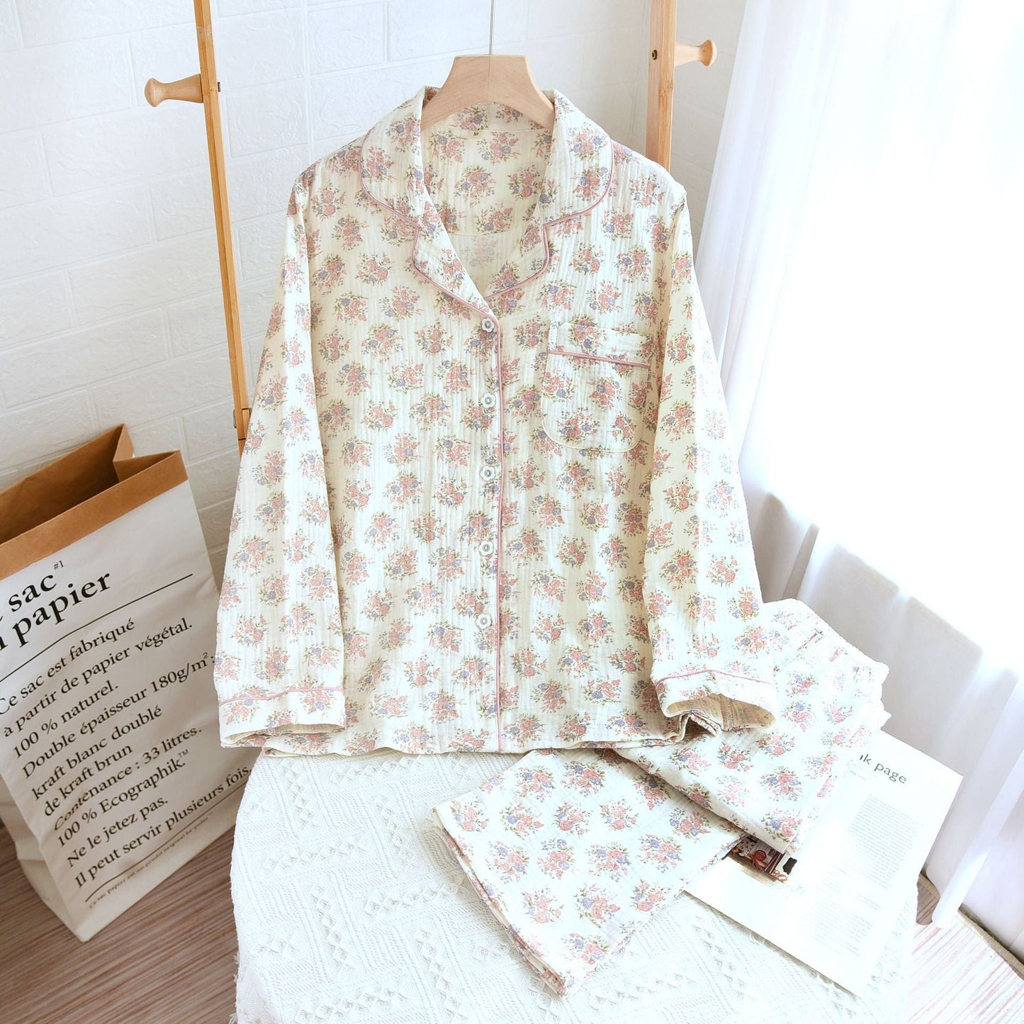 Rachel – Einfaches zwei-teiliges Set aus langärmligen Hosen mit doppellagigem Garn-Crepé für Zuhause