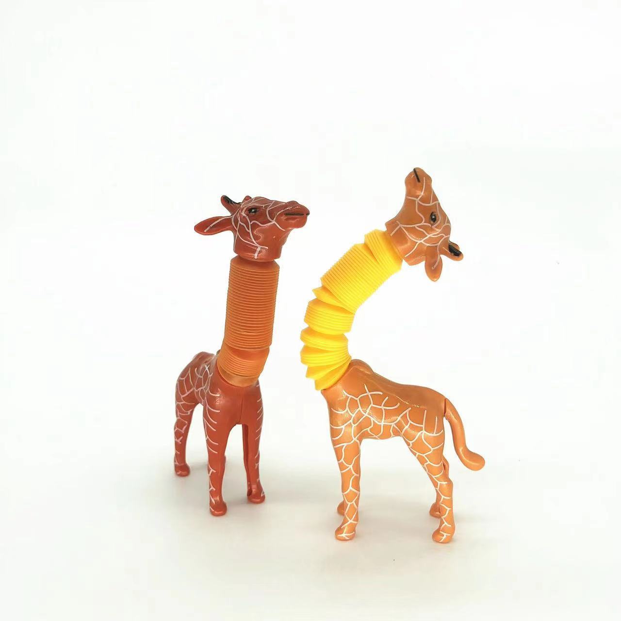 Kinder Cartoon Giraffe Fidget Spielzeug – Teleskopische Saugfuß Anti-Stress Spielfigur – Unisex, Sensorik Lernspielzeug
