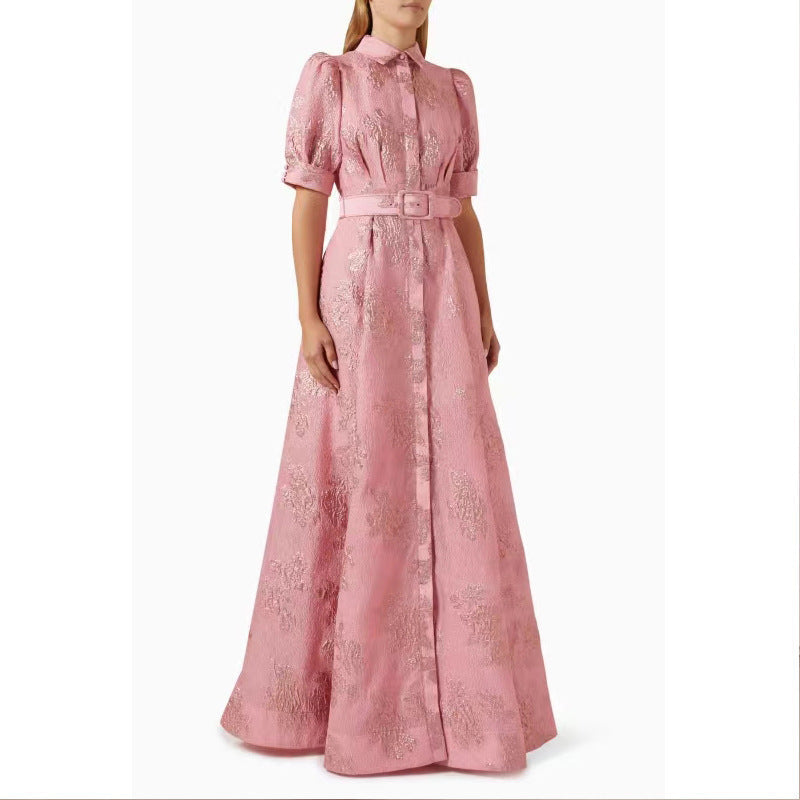 Tara – Elegantes Retro-förmiges und modisches Slim Fit Langkleid