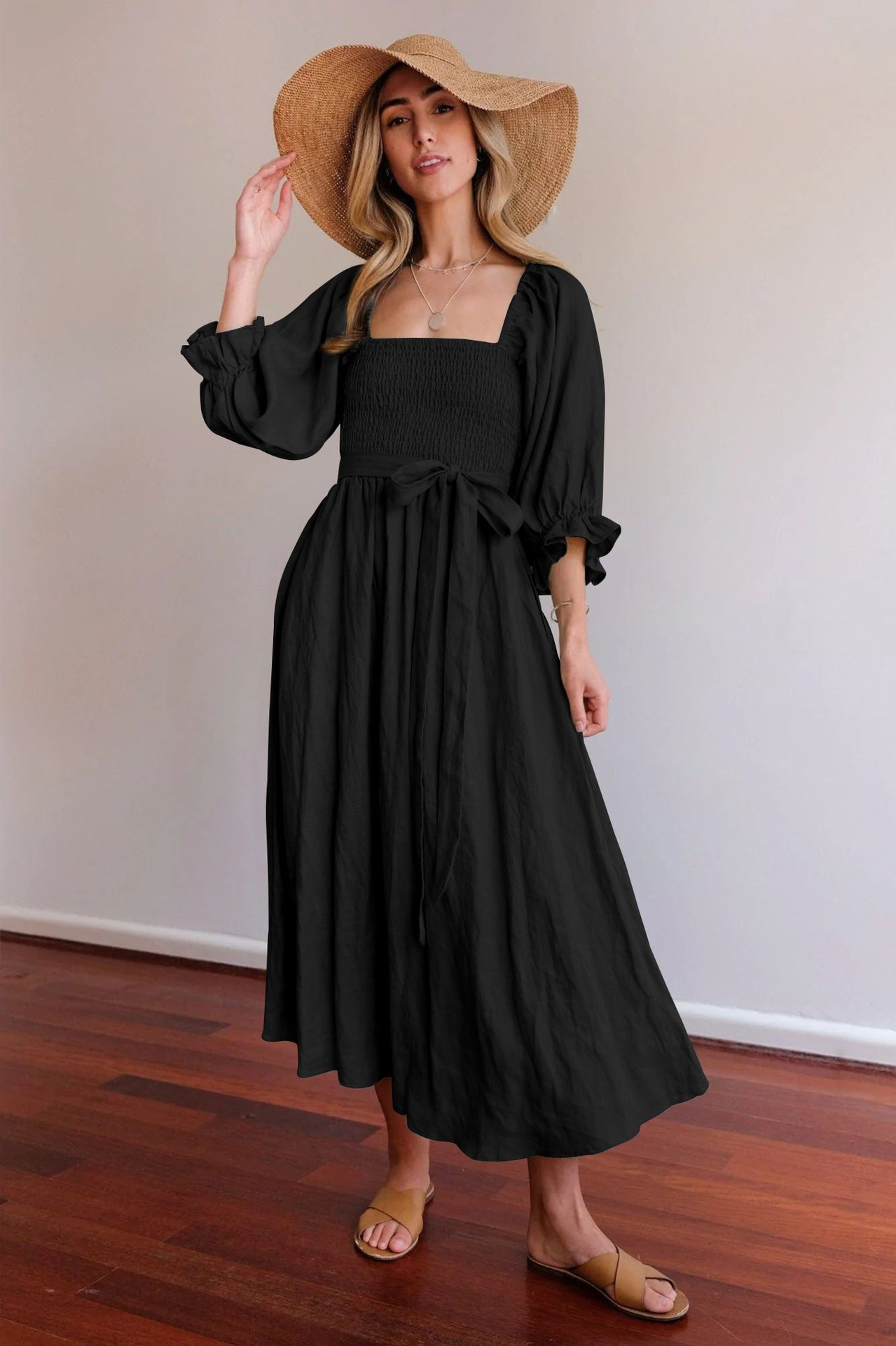 Kate – Rüschiges Damenkleid mit Kordelzug