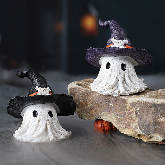 Halloween Dekofigur Geist mit Hexenhut – Zauberhafte Resin-Figur für gruselige Halloween-Atmosphäre