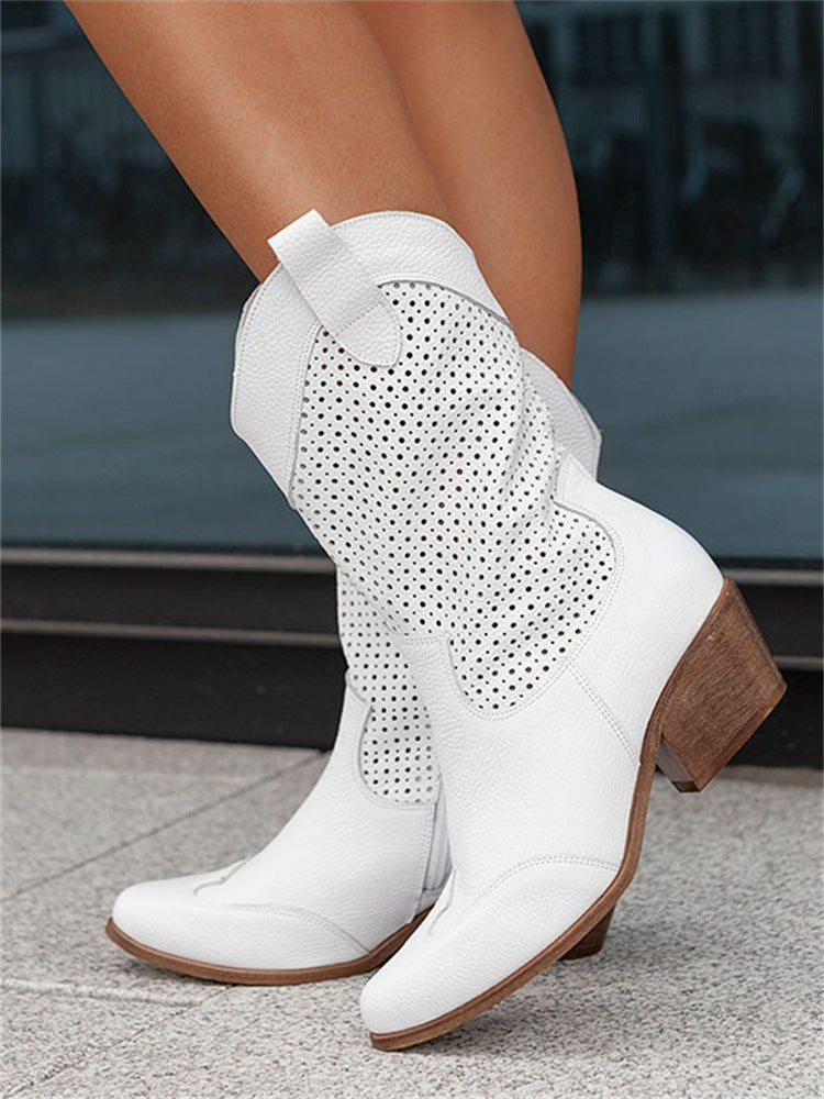 Claire – Niedrig geschnittene Stiefel aus veganem Wildleder mit mittelhohem Absatz