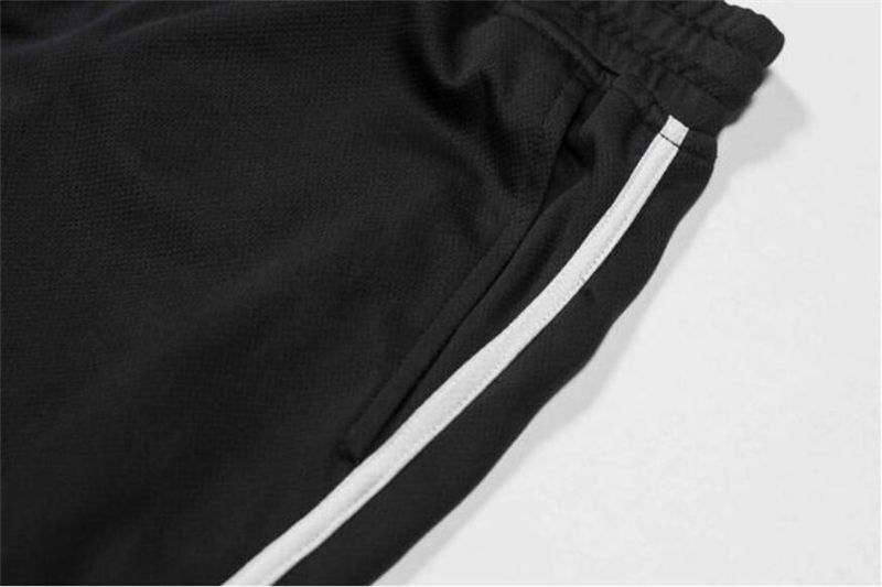 Kenneth – Schnelltrocknende Fitnessshorts aus Netz für Männer