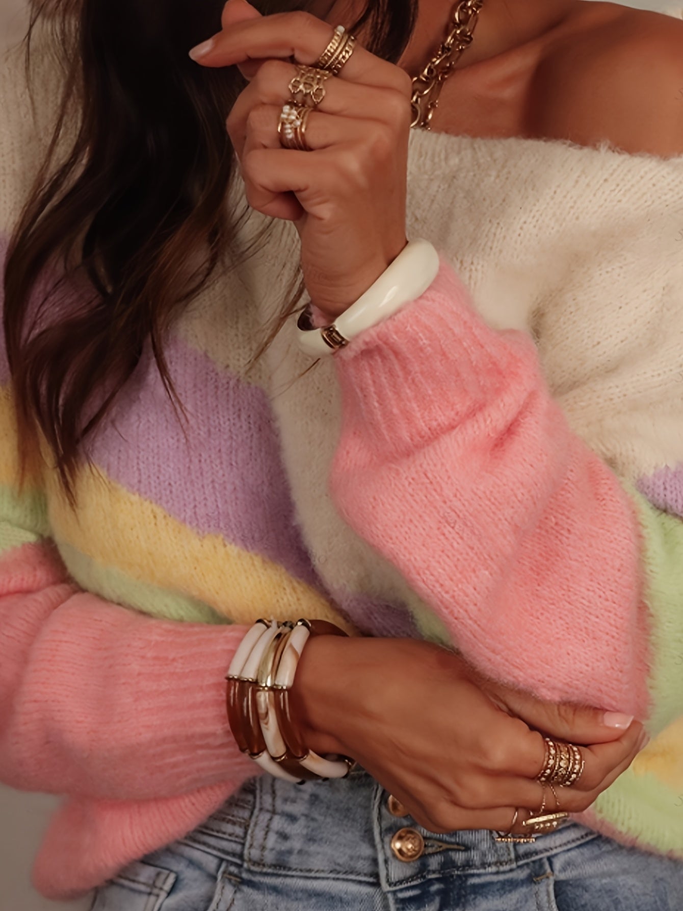 Damen Pullover Y2K Stil mit Regenbogen-Streifen – Modischer Strickpullover für Alltag und Freizeit