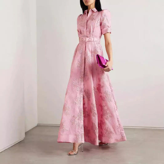Tara – Elegantes Retro-förmiges und modisches Slim Fit Langkleid