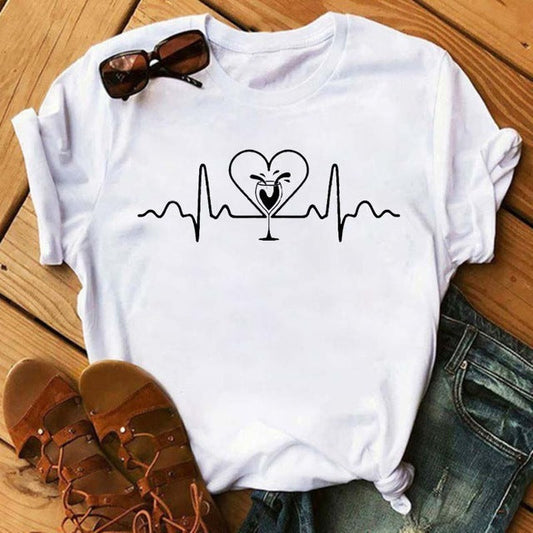 Imogen – Kawaii T-Shirt mit Roségold-Weinglas