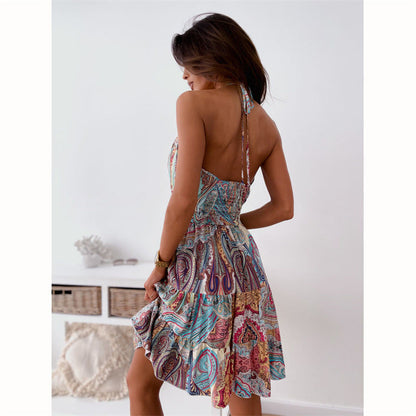 Jean – Rückenfreies Boho-Kleid mit Faltenrock