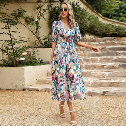 Damen Sommerkleid mit V-Ausschnitt und Puffärmeln – Elegantes Freizeitkleid mit Blumenmuster, Chiffon, Knielang