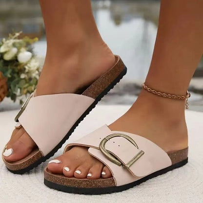 Sara – Fashion Plattform Schwammkuchen Hausschuhe