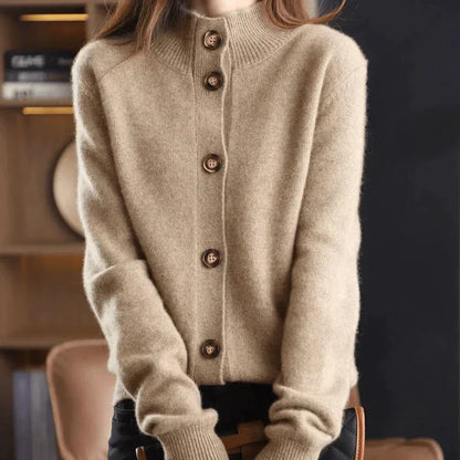 Damen Pullover mit großen Knöpfen – Modischer Strick-Cardigan für Herbst und Winter