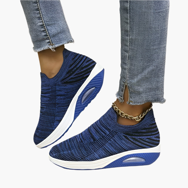 Damen Slip-On Sneakers – Bequeme Freizeitschuhe für Alltag und Freizeit